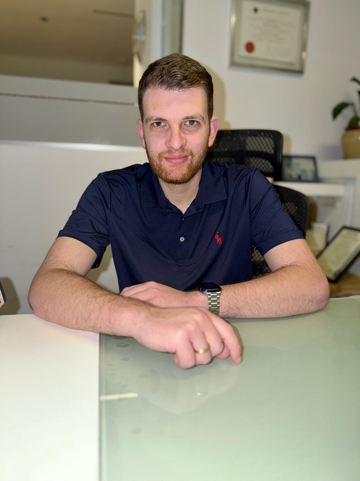 רו"ח רועי ברנשטיין